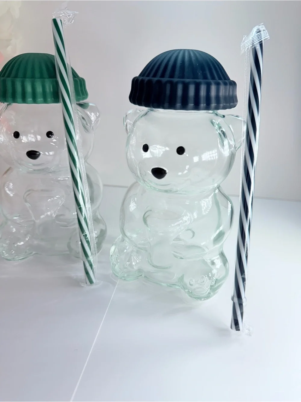 Green-Top Clear Bear Drink Cup with Straw - Party Supply